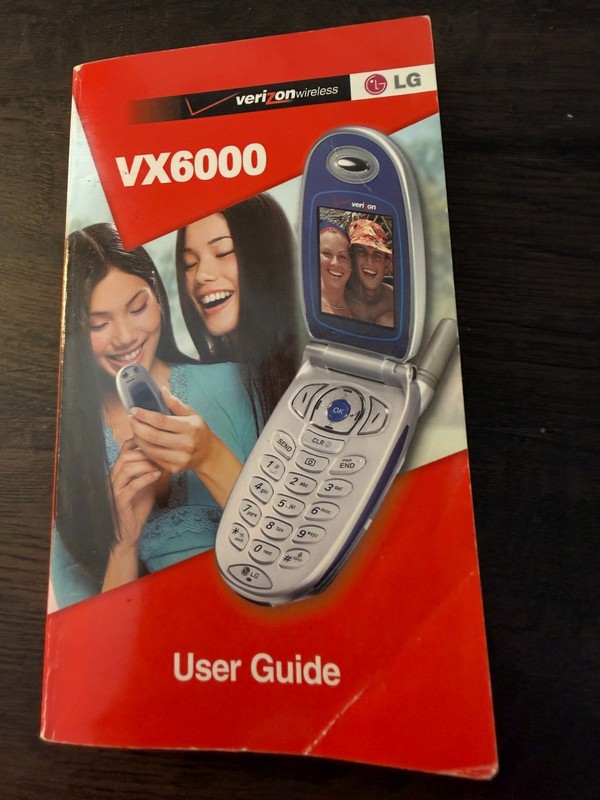 LG VX6000 Cell Phone User Guide for Flip Phone