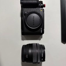 Fujifilm X-M5 Mirrorless Camera Kit Black with XC15-45mm Lens