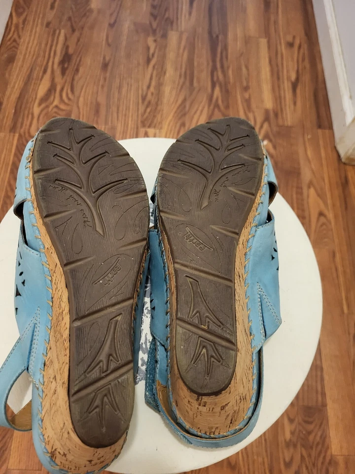 Sandália anabela de couro Earth Aries salto de cortiça tamanho 11 B turquesa casual - Imagem 3 de 4