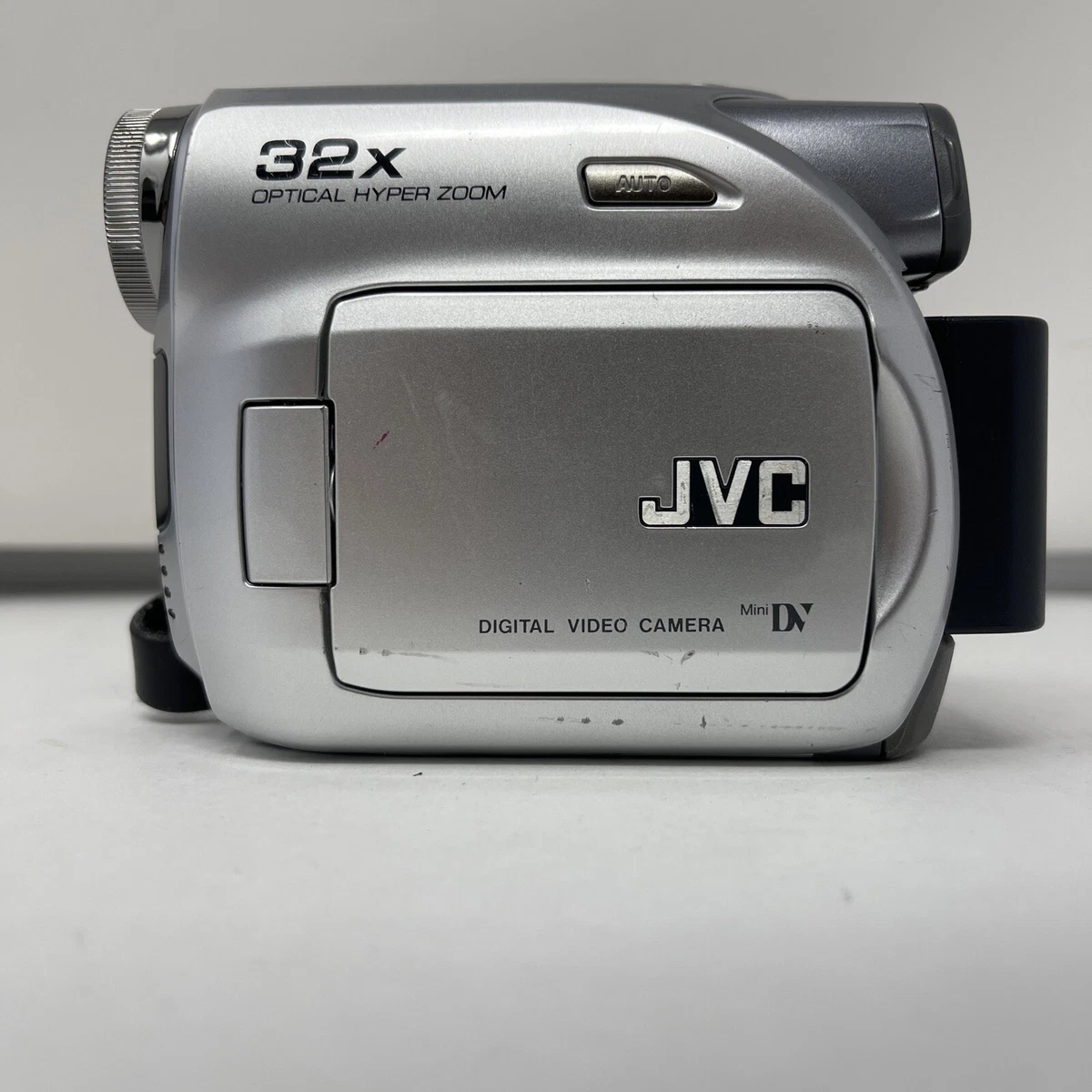 jvc 32x optical hyper zoom