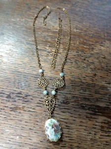 Vtg Lavaliere Tassel Porcelain Floral Cameo Gold Tone Necklace Lariat Filigree 