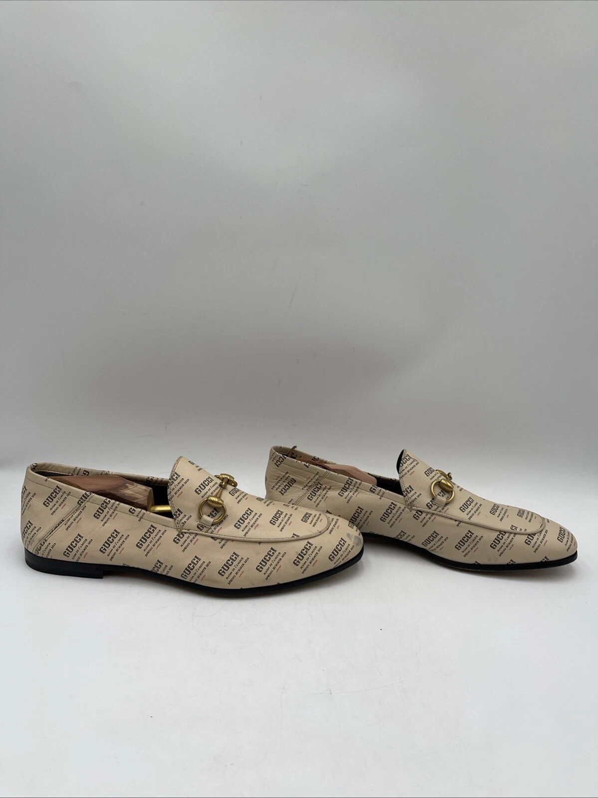 Mocassins homme Gucci Apollo Stamp beige taille 9