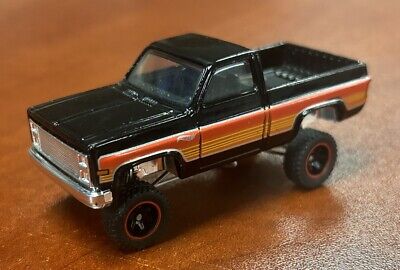 Hot Wheels 83 chevy silverado custom Truck With Real Riders Hot Wheels 83 chevy silverado custom Truck With Real Riders