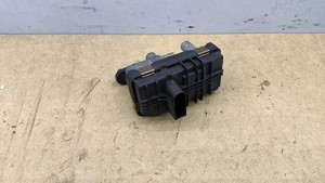 BMW 5 F10 Elektrische Turboladersteuerung 6NW010099 2.00 Diesel 2011 33128054