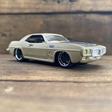Maisto Pro Rodz 1969 Pontiac Firebird Desert Beige Matte Color Rubber Tires