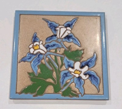 Whipple & Sibley 6X6 Hand Painted Blue And White Columbine Flowerss Art Tile