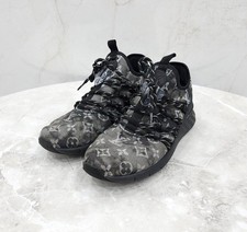 Louis Vuitton Monogram Fasttrain Sneakers 127719048
