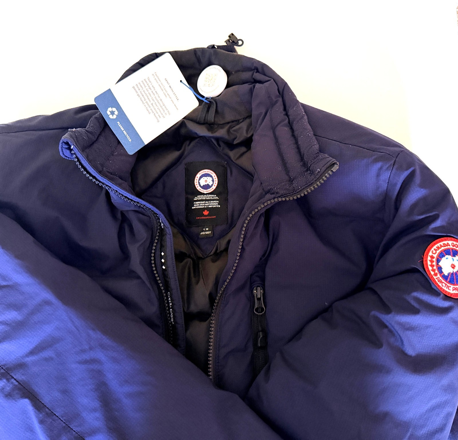 Canada Goose Men's Lodge Jacket Navy Blue Size M - image 3