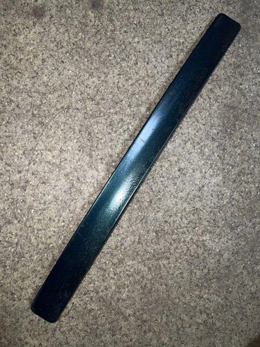 BMW 3 E30 Stoßstangenzierleiste vorne rechts 1953645 2.00 Petrol 1989 33759591