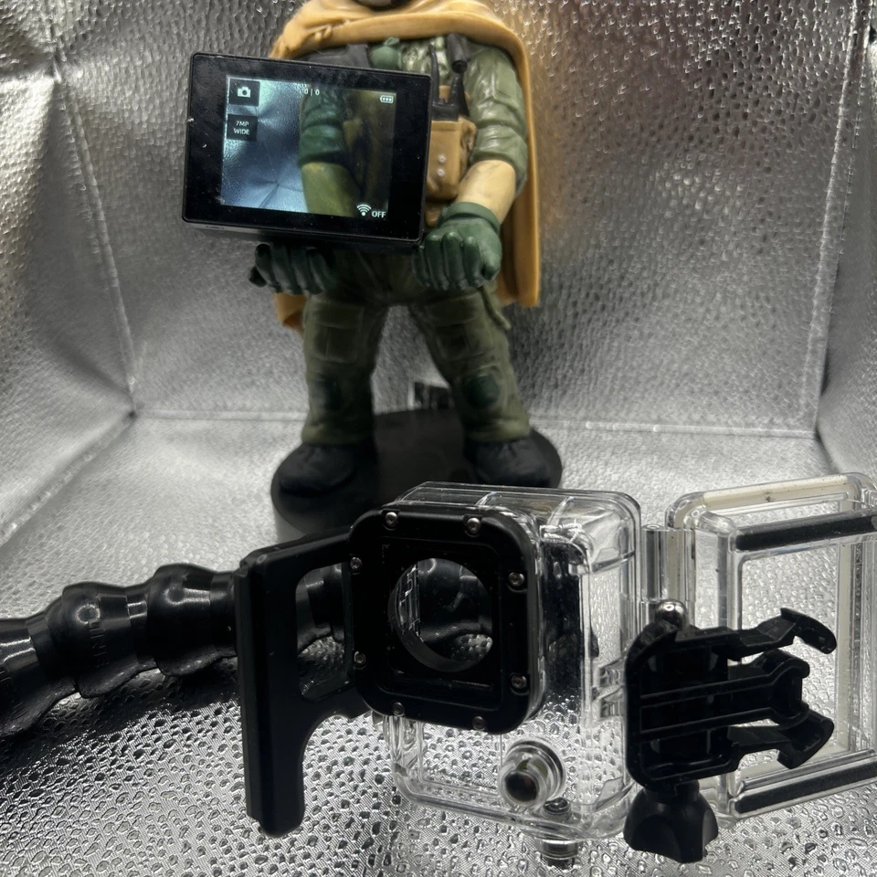 GoPro HERO3+ CHDHX-302 Black Edition Action Camcorder memory Card Included - Image 2 of 4