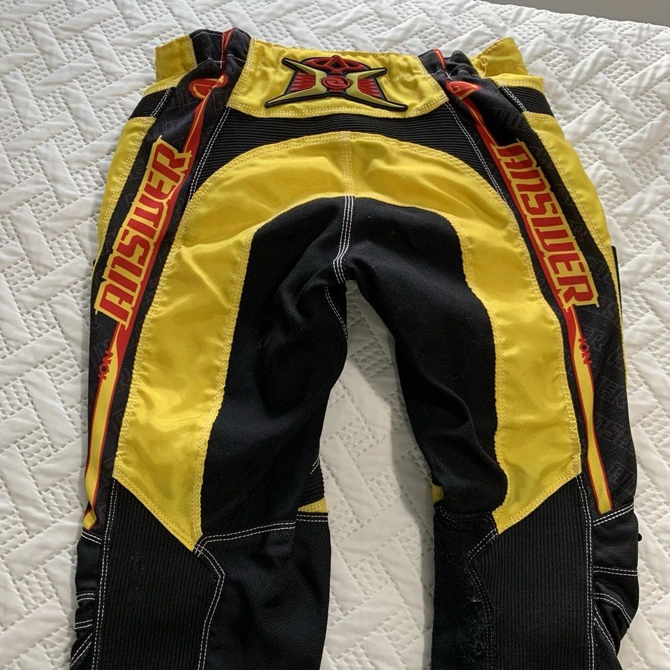 Pantalones de motocross Answer Ion para niños talla 28 y camiseta de carreras Fox amarilla y negra JUSTA Foto 3 de 4