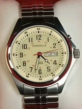 Reloj de cuarzo Caravelle by Bulova Railroad SS expansión esfera crema para hombre 43C124