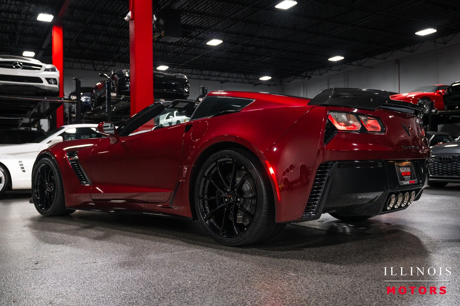 2018 Long Beach Red Metallic Tintcoat Chevrolet Corvette   | C7 Corvette Photo 3