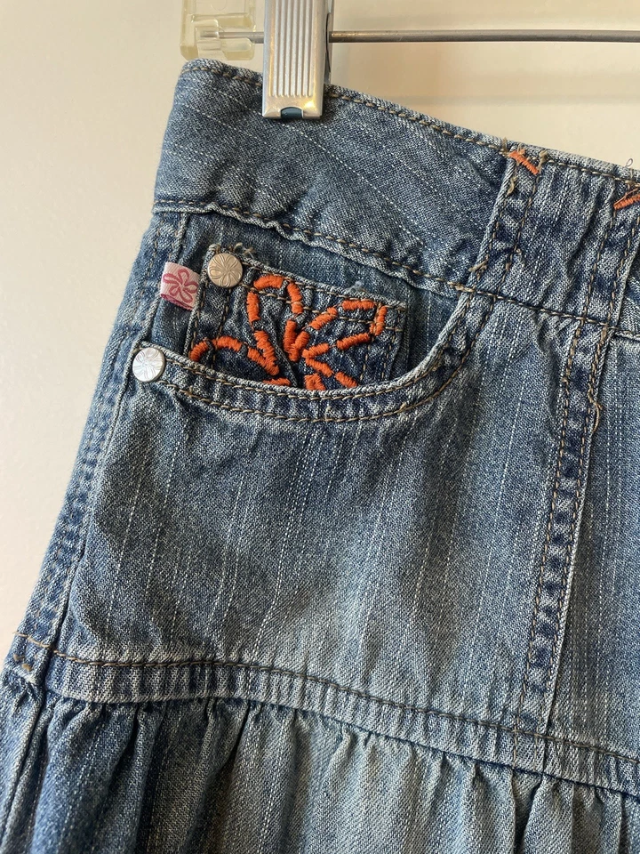 Falda de mezclilla Younique longitud media en capas indie moda antigua años 60 Fairycore vaquera Foto 3 de 4