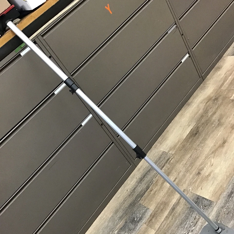 BOGEN/Manfrotto 3018 Professional Aluminum Monopod Made in Italy 25-3/4" to 64" - Image 4 of 4