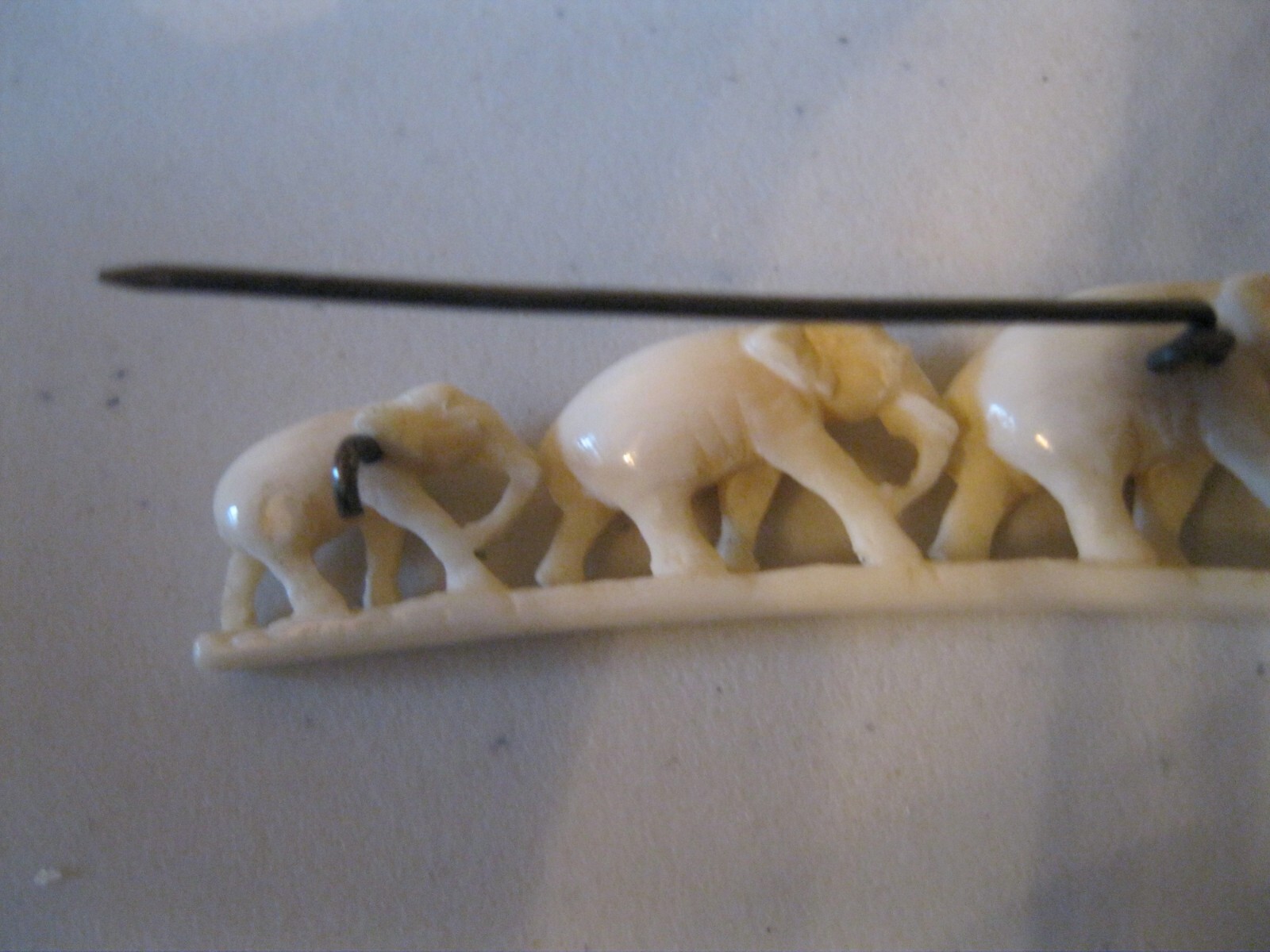 Bild 2 von 12