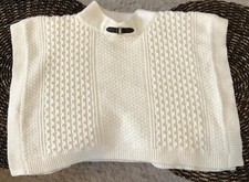 JANIE JACK Ivory Cable Knit Cape Sweater 3 Girls Gorgeous