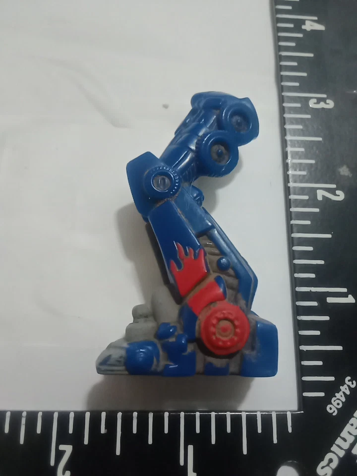 Optimus Prime 6" Action Figure Transformers MZF Mcdonalds Happy Meal Toy China - Image 2 of 4