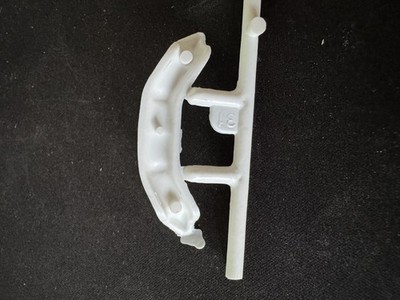Revell Monogram 2563 Vette AGIN Thom Taylor Parts Kit Bash Frame Cross Member 31