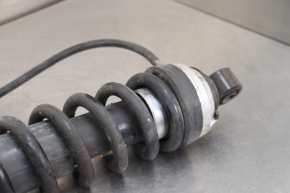 02-05 KAWASAKI ZZR1200 REAR BACK SHOCK ABSORBER Foto 3 de 4