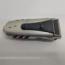 Braun 5775 Electric Razor 5000 Series Wet Dry Washable Germany Grooming Shaver