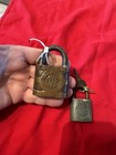 Vintage large Old Brass Yale Padlock With Key — photo 4