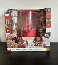 F.A.O SCHWARZ Street Chic Fashionistas Wash And Color Design Dolls