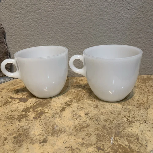 Vintage Anchor Hocking Fire King Ware White Milk Glass  Set  2 Mugs Made In USA