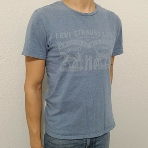 light blue levis t shirt