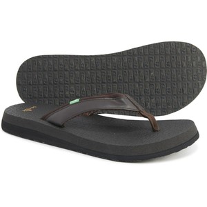 sanuk yoga mat sandals