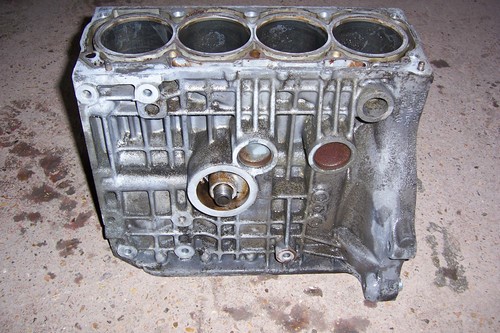 VW VOLKSWAGEN AUDI SEAT SKODA 1.4 16V AHW, AXP, BCA ENGINE BLOCK 036103101N