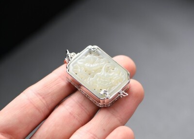 Geschnitzter Hetian weißer Jade Beutel .925 Sterlingsilber öffnet Anhänger Schmuck