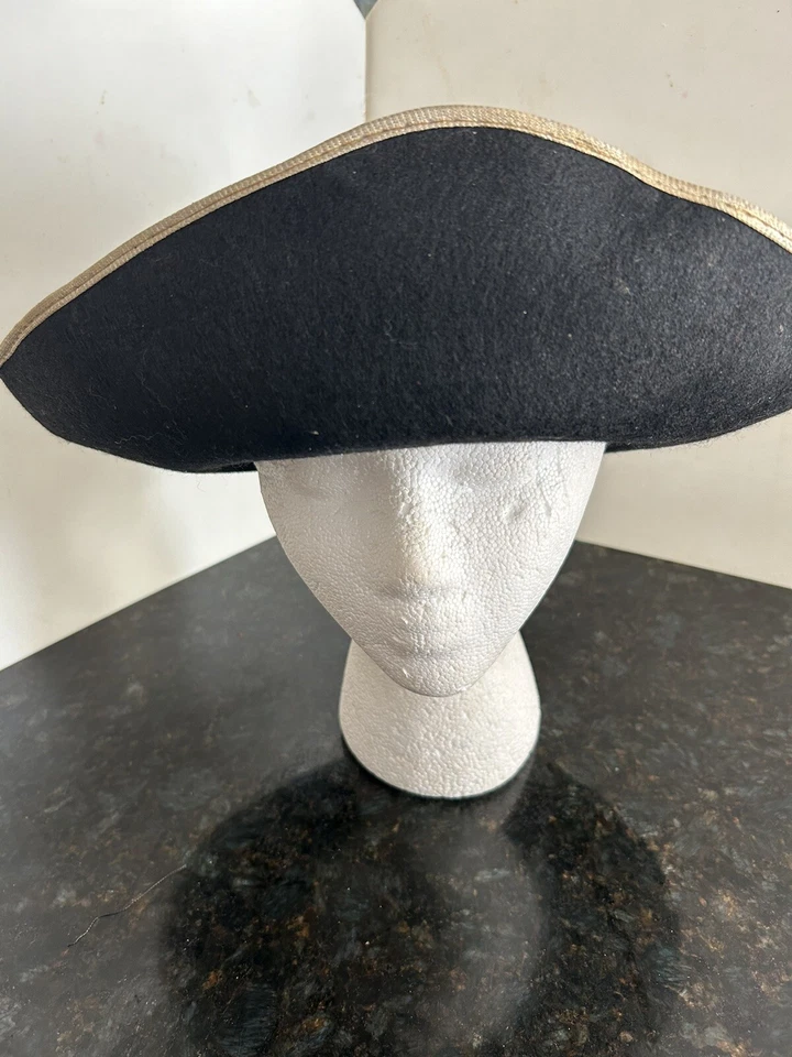 BLACK TRICORN HAT WITH GOLD BRAIDING FELT PIRATE CAPTAIN FANCY DRESS HISTORICAL - Image 3 of 4