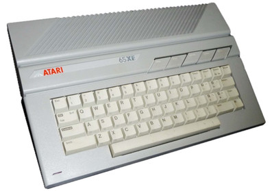Atari 65XE Bundle NTSC Fully Tested