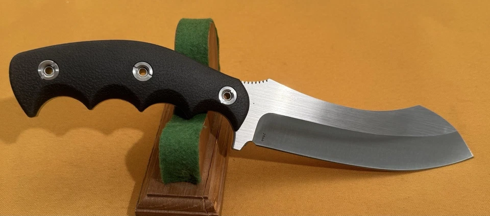 Лезвие овечьей лапки CRKT KOMMER CATCHALL, прорезиненные ручки GRN, термопластовые ножны - Изображение 2 из 4