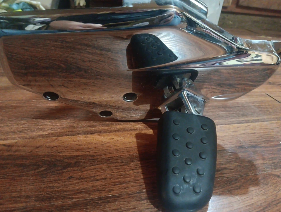 BMW K1200LT K1200 LT 1997-2003 reposapiés delantero derecho clavija T Foto 2 de 4