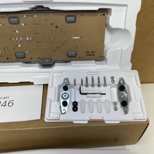Cisco Meraki MR46 Cloud Managed Indoor WiFi Access Point CLAIMED NEW OTHER - Photo 2/11