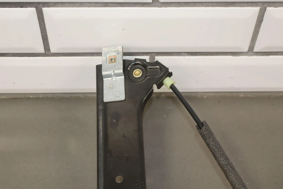 01-02 雪佛兰 GMC Crew Cab 右后电源窗调节器/电机 原始设备制造商 — 第 2/4 张图片