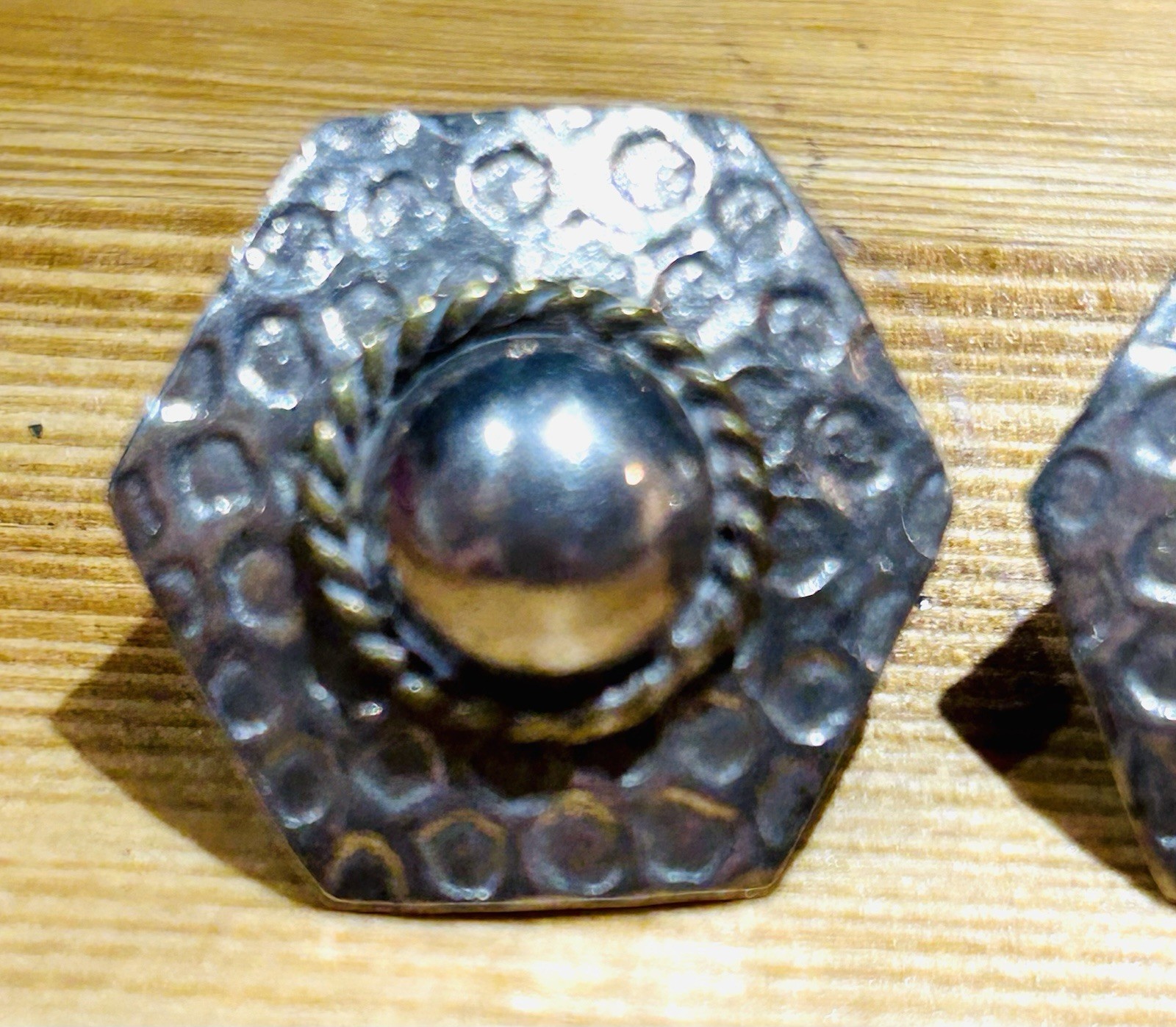 Vntg Hammered Solid Sterling Hexagonal Earrings P… - image 3