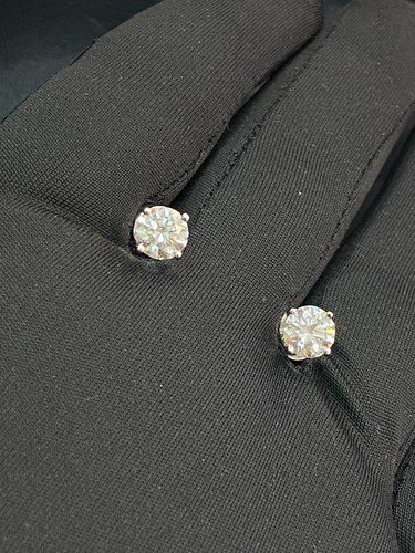 1.80 Cts F/VS1 Round Brilliant GIA-Certified Diamond Stud Earrings 14K... - Picture 11 of 11