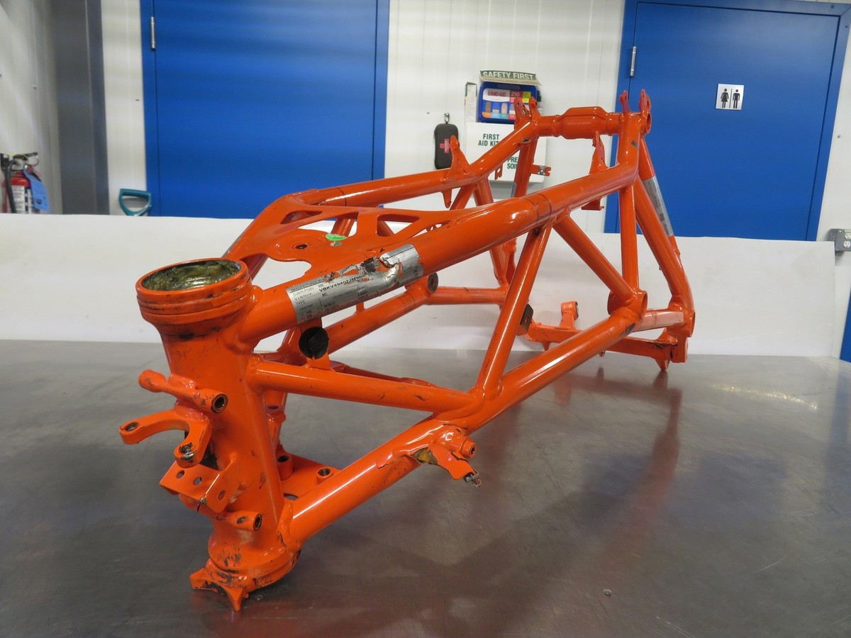 EB1208 2018 18 KTM ADVENTURE 1090 FRAME DAMAGED | eBay