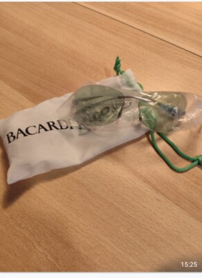 2 verschiedene Bacardi Sonnenbrillen 