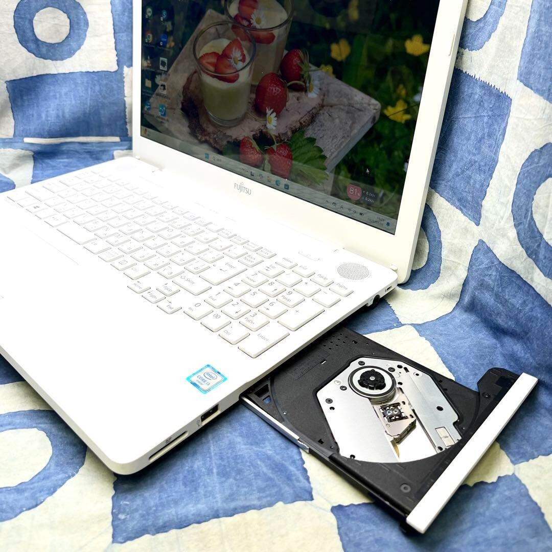 ノートパソコン core i3 6100 12GB 1TB Fujitsu FUJITSU LIFEBOOK AH45/X Core i3-6100 HDD 1TB RAM 4GB 15.6