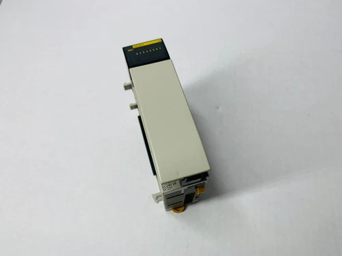 OMRON SYSMAC CQM1-OC221 Programmable Controller Out Put Unit