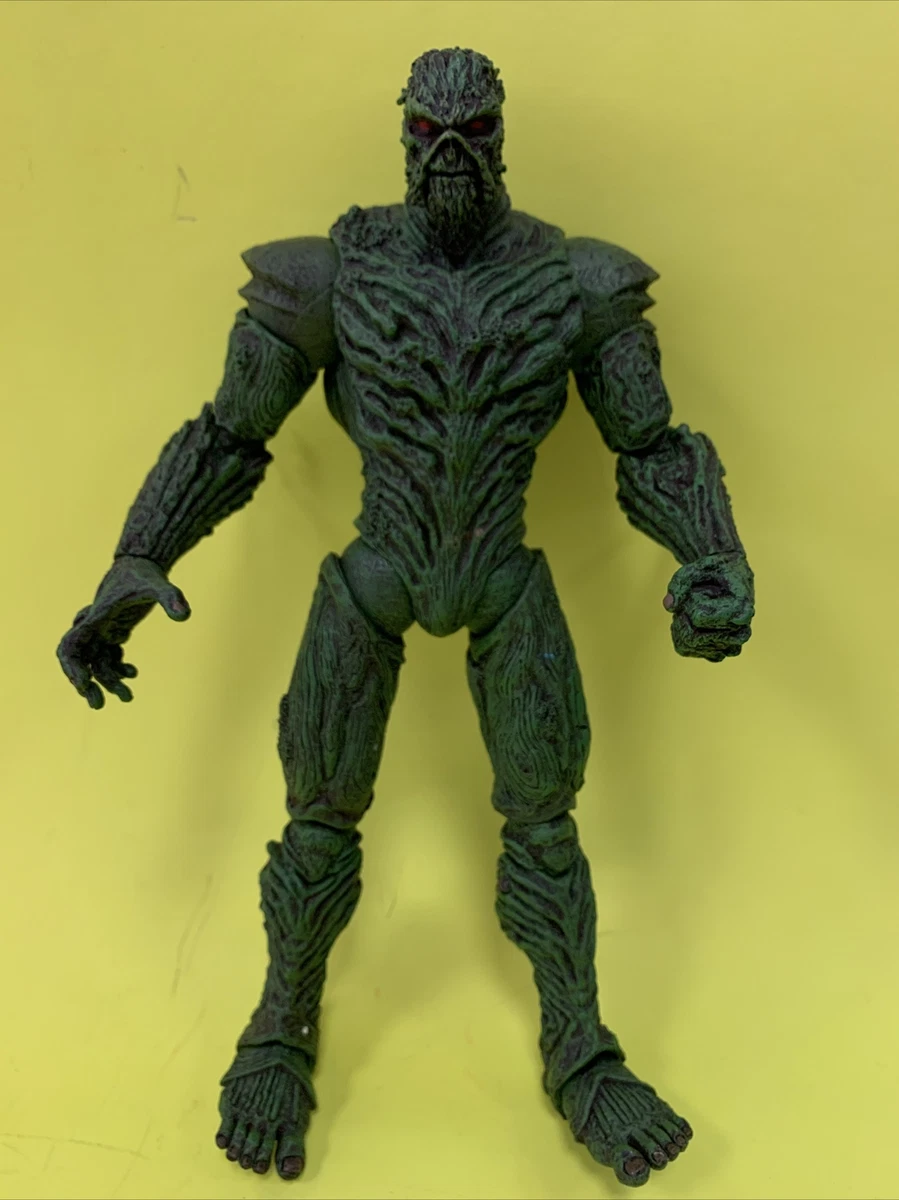 DC Collectibles DC Essentials SWAMP THING 9