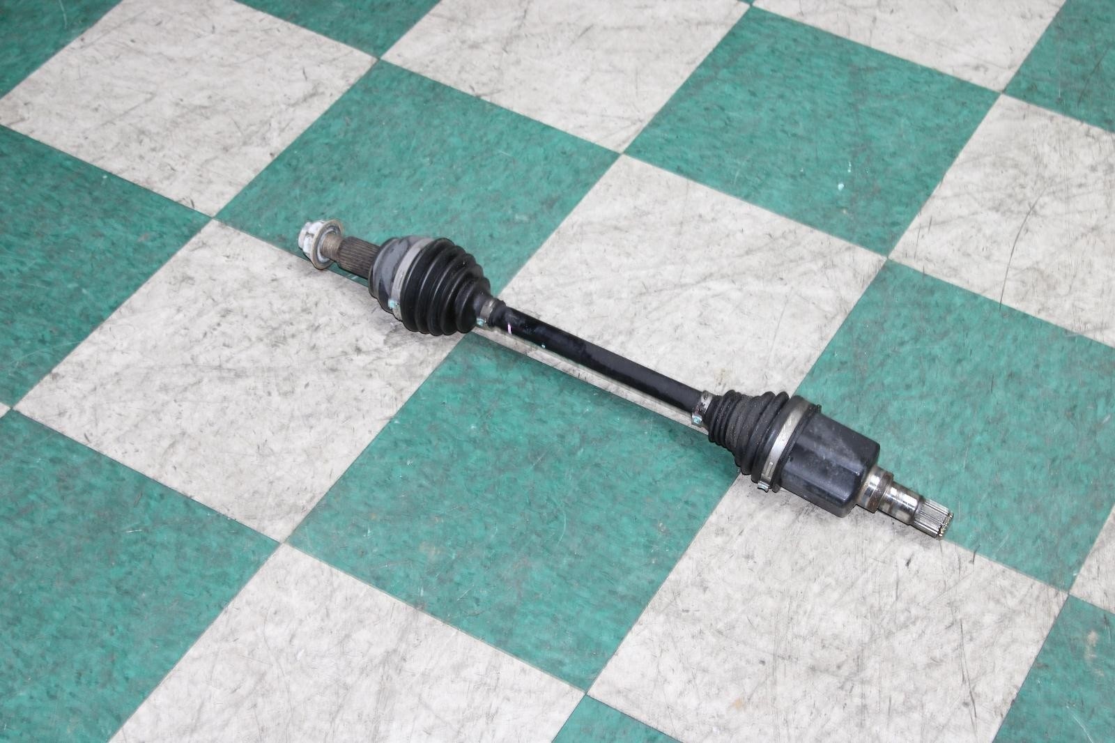 14-17 Quattroporte Front Passenger Right RH RF CV Axle Shaft Tube Assy OEM OE OE