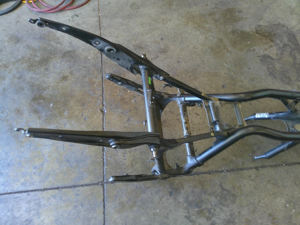 Triumph Rocket 2004-2007 chasis de 3 cuadros Foto 3 de 4