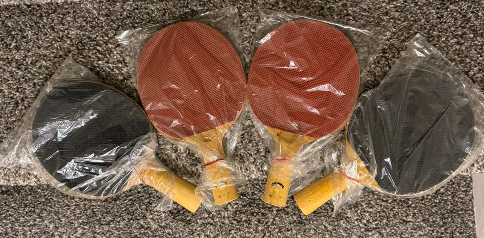 Lote de 4 palas de ping pong/ping pong vintage de diamantes (钻石牌) nuevas China Foto 2 de 4