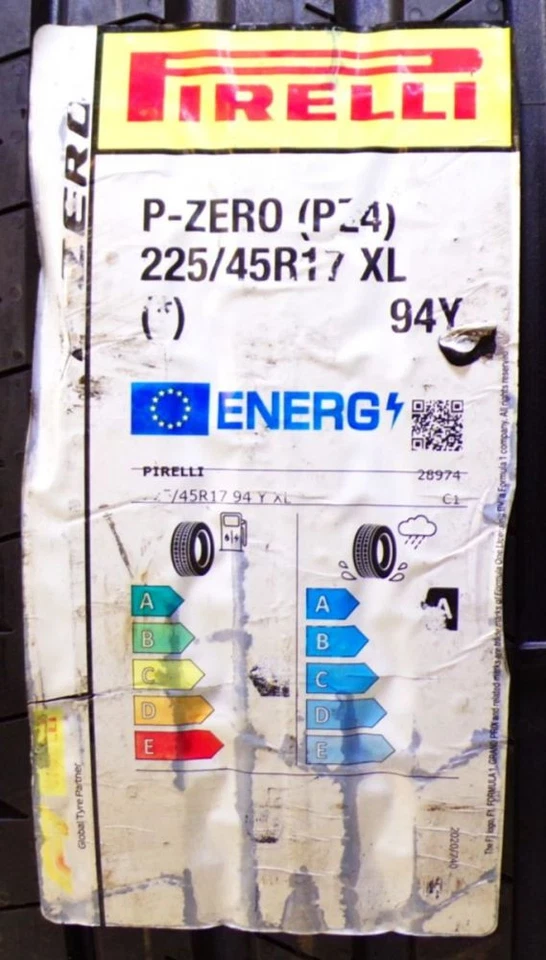 Sommerreifen 225/45 R17 94Y XL Pirelli  P-ZERO (PZ4)  (*) - Bild 2 von 3