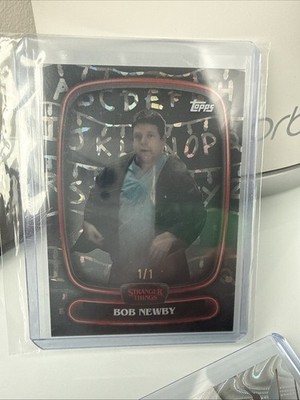 2025 Topps Stranger Things High Tek Bob Newby Christmas Lights Void Black 1/1